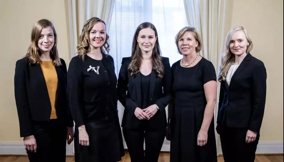  芬兰全女性新政府班底。/ 推特
